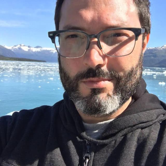 What I look like, when taking a selfie in front of a glacier